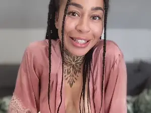 Cam4 Watch Live Sex Cams of Caramella96