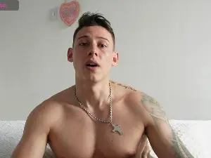 Cam4 Watch Live Sex Cams of Latino_Milk_99