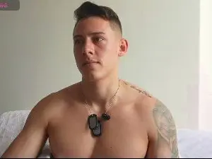 Cam4 Live Porn of Latino_Milk_99