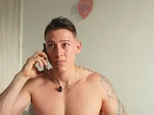 Cam4 Adult Webcams of Latino_Milk_99