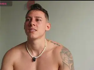 Cam4 Live Porn of Latino_Milk_99