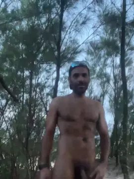 Cam4 Free Live Porn of Militar_S