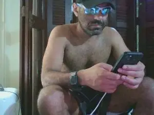 Cam4 Free Porn Cam of Militar_S