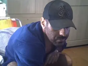 Cam4 Live Porn of Militar_S