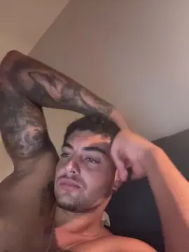 Cam4 Nude Webcam of saiz98