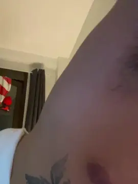 Cam4 Nude Webcam of saiz98