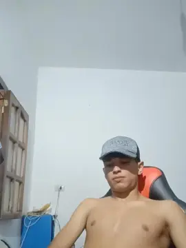 Cam4 Free Live Porn of warm_sexxx