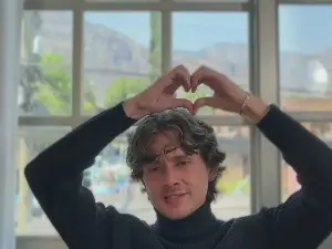 Cam4 Adult Video Chat of MCKLISTER69