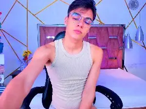 Cam4 Live Porn of Gerony