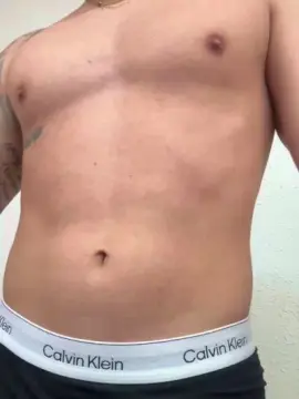 Cam4 Free Live Porn of happyhour21