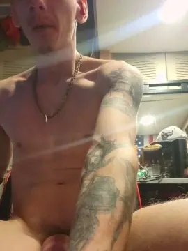 Cam4 Live Sex of trojanek