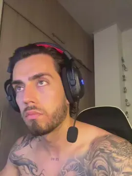 Cam4 Live Sex of Axel_blaze_1