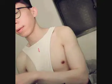 Cam4 Free Live Porn of Linchienchih