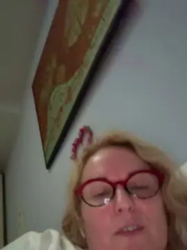 Cam4 Free Live Porn of lucestellata