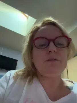 Cam4 Adult Video Chat of lucestellata