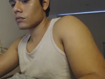 Cam4 Live Porn of miguel18221