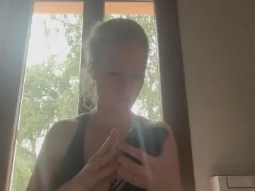 Cam4 Sex Chat of Justemmy2