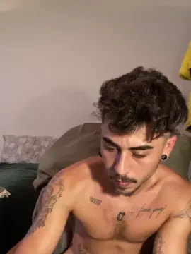 Cam4 Free Live Porn of Mojitoxxx69