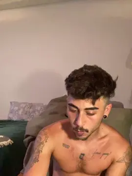 Cam4 Free Porn Cam of Mojitoxxx69