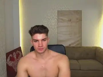 Cam4 Live Sex Cam of MaxKaidenn