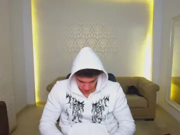 Cam4 Sex Chat of MaxKaidenn