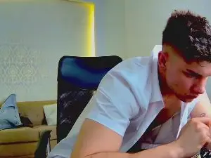 Cam4 Best Webcam of MaxKaidenn