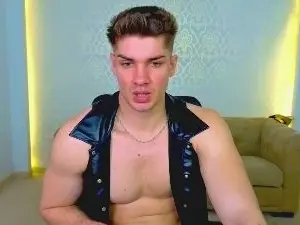 Cam4 Watch Live Sex Cams of MaxKaidenn