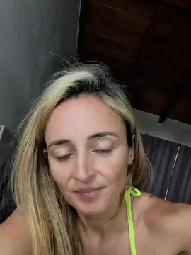 Cam4 Best live sex cam show of Shirlita2