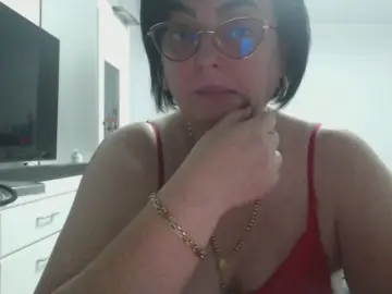 Cam4 Live Porn of Emyllywhite1982