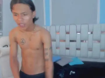 Cam4 Nude Webcam of AndyKings_1