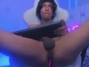 Cam4 Nude Webcam of AndyKings_1