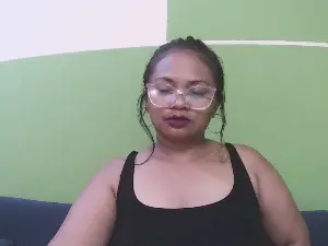 Cam4 Free Porn Cam of RoutahSexy