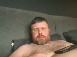 Cam4 Live Porn of beatsuk3