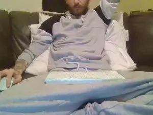 Cam4 Live Sex of 420feetlovrr420