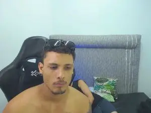 Cam4 Live Sex of Yoxuee_