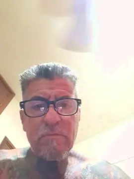 Cam4 Nude Webcam of isakito23hot