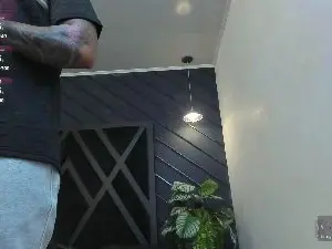 Cam4 Live Sex Cam of marco_garciia_