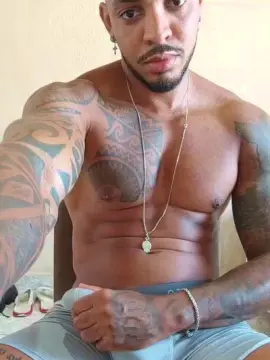 Cam4 Sex Cam of Divino198936