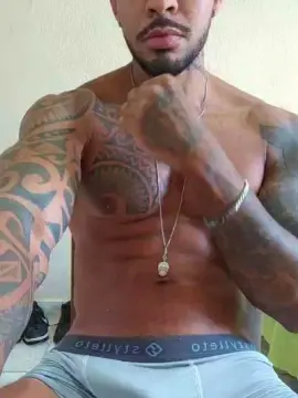 Cam4 Sex Cam of Divino198936