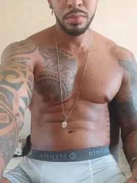 Cam4 Live Porn of Divino198936