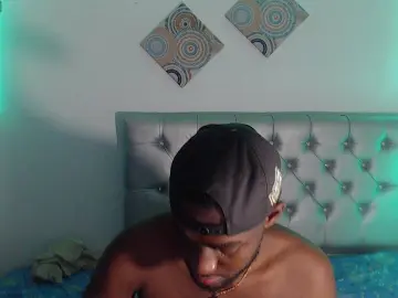 Cam4 Live Porn of bbc_stallionn