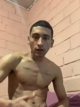 Cam4 Free Porn Cam of brunootz
