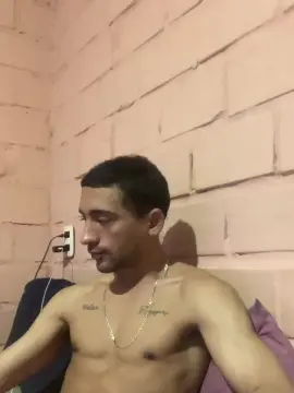 Cam4 Nude Webcam of brunootz