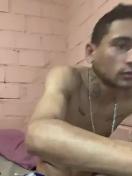 Cam4 Adult Webcams of brunootz