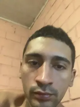 Cam4 Sex Cam of brunootz