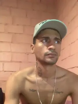 Cam4 Sex Cam of brunootz