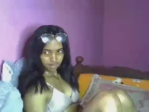 Cam4 Watch Live Sex Cams of Mayah01