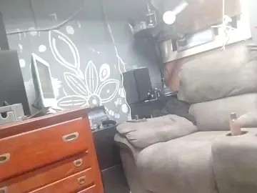 Cam4 Sex Chat of Juiccyj69