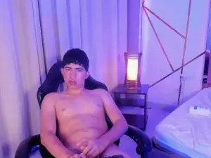 Cam4 Live Sex Cam of ValenSalvatore