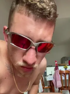 Cam4 Watch Live Sex Cams of maconheirod